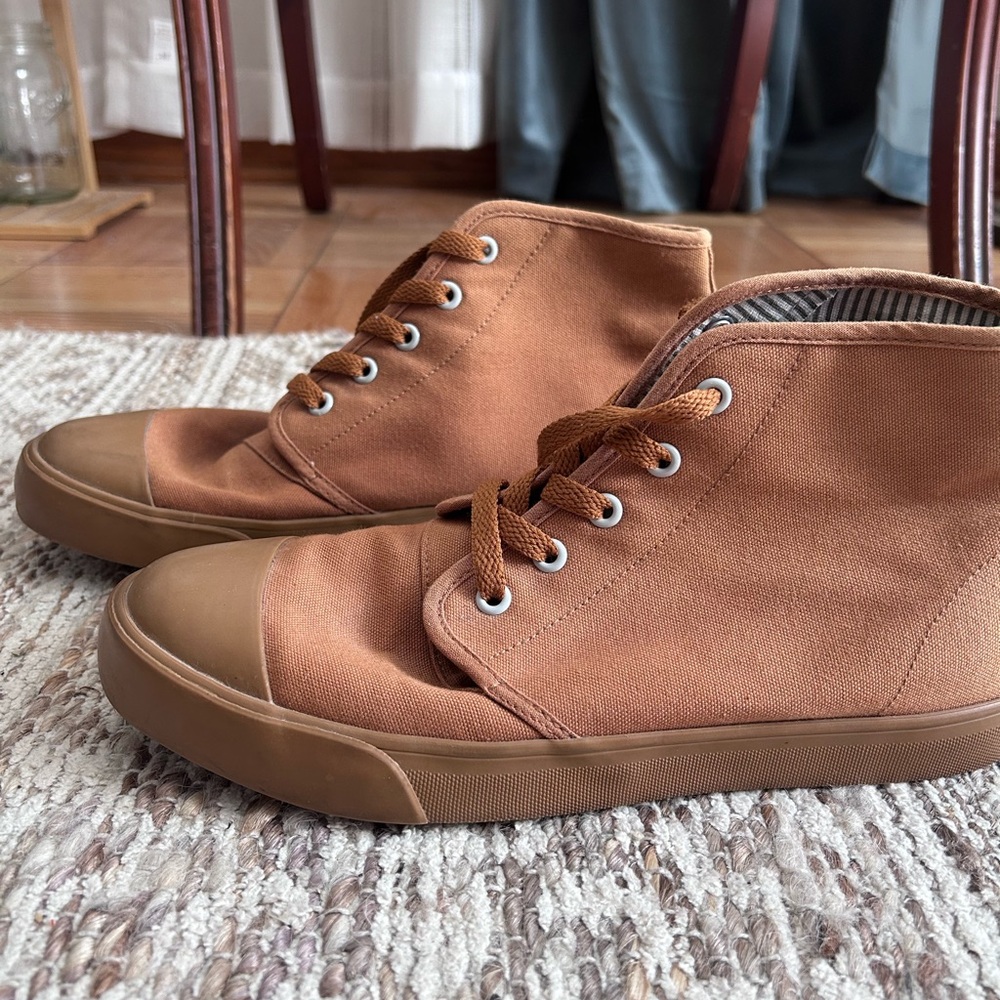 BANGS Saharah Sand High Top Canvas Sneakers Size 9